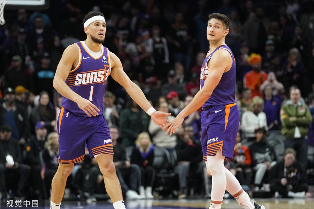 那套像卡通 那套像卡通