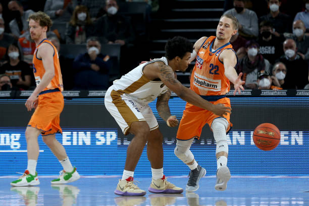 厚度不足 厚度不足